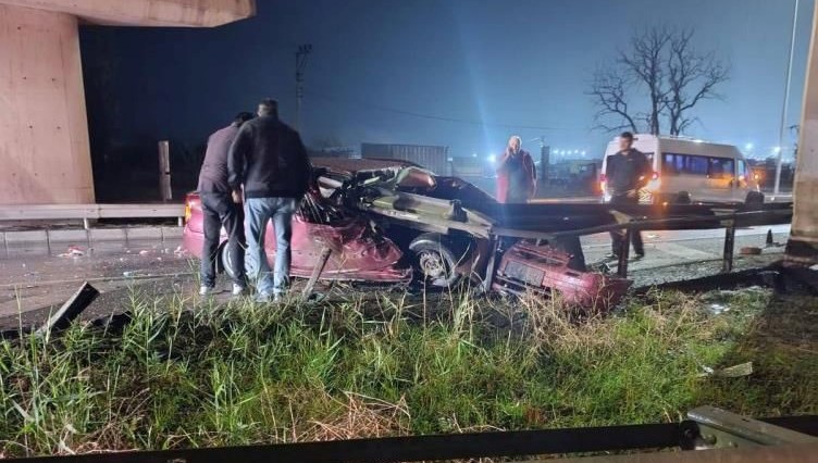Tekirdağ'da trajik kaza: İki kişi hayatını kaybetti.