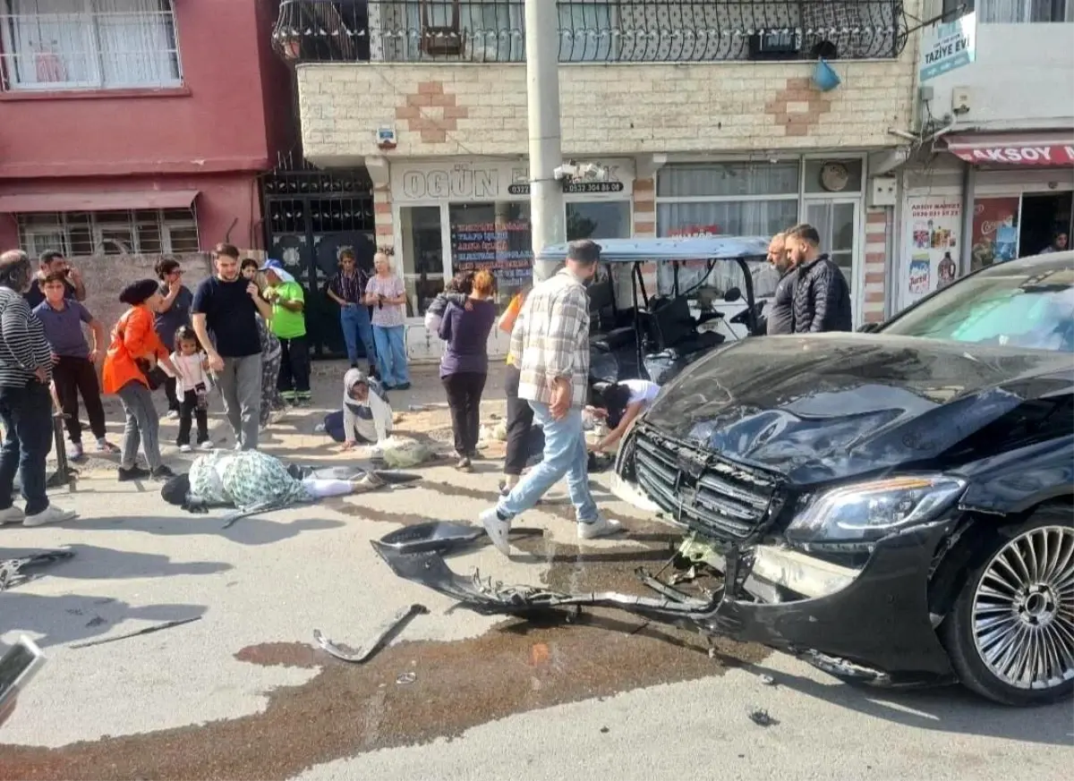 Adana'da kaza: 3 kişi yaralandı.