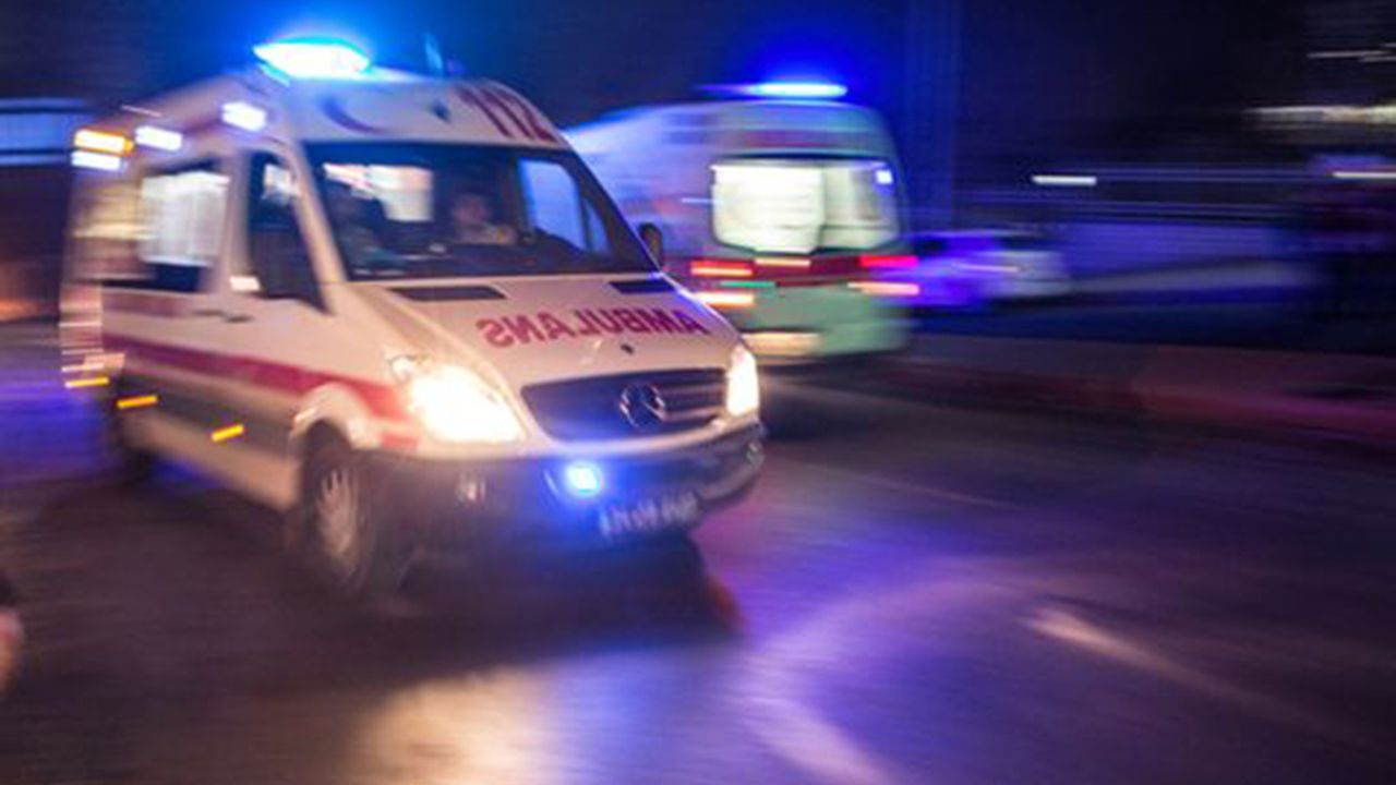 Çankırı'da bir zincirleme kaza meydana geldi, 9 kişi yaralandı.