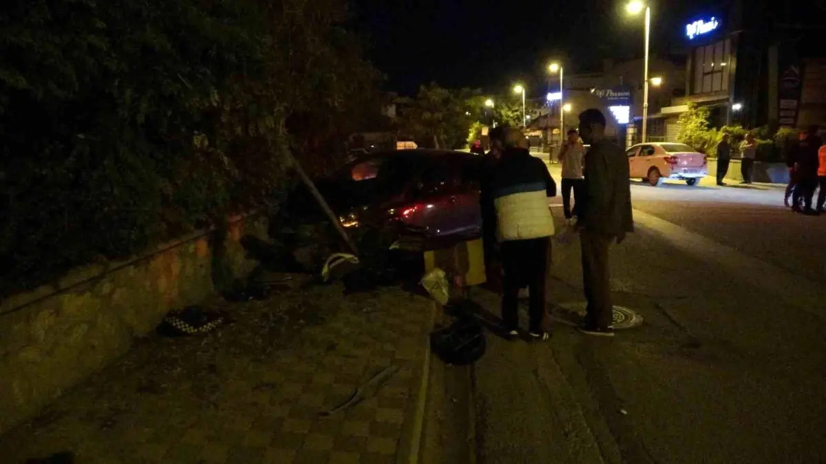 Malatya'da trafik kazası sonucunda 2 kişi yaralandı.