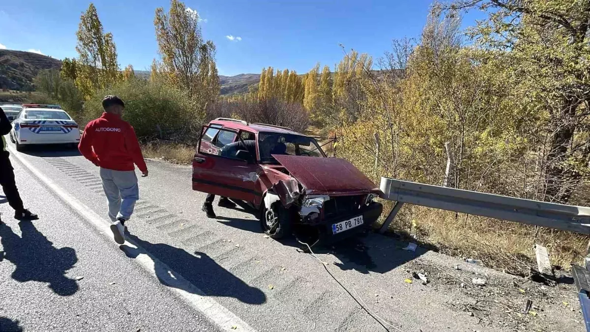 Sivas'ta Kaza Sonucu 2 Kişi Yaralandı.