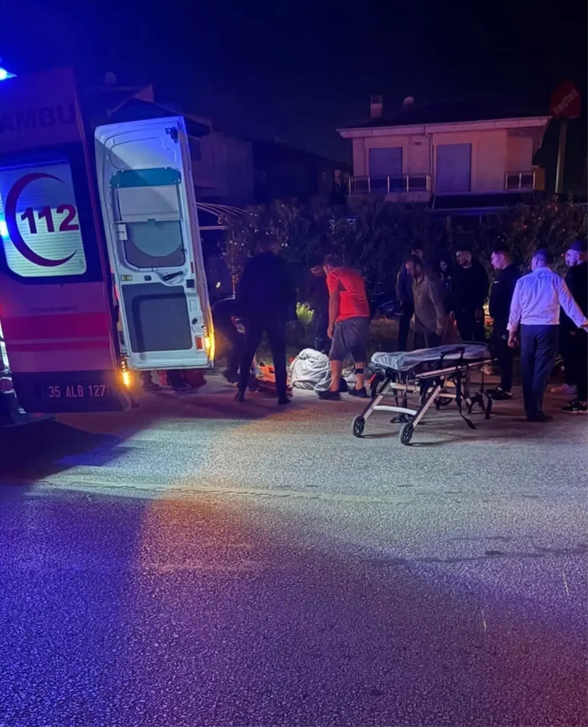 Çeşme'de Kaza Sonucu 1 Kişi Hayatını Kaybetti, 1 Kişi Yaralandı.