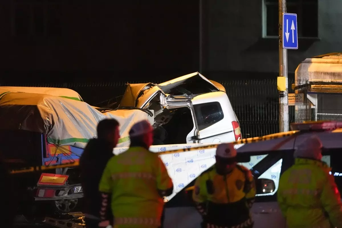 Sultanbeyli'de Trafik Kazası: Bir Ölü, Bir Yaralı