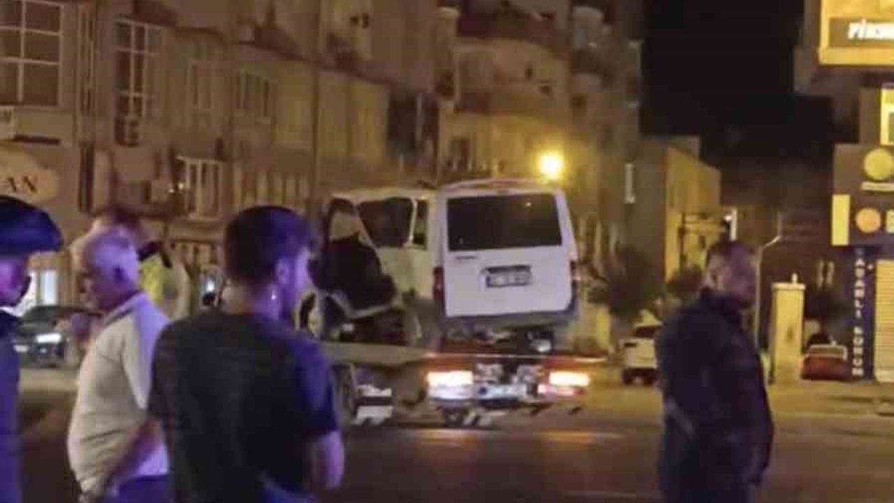 Mardin'de ardışık trafik kazası: 1 kişi yaralandı.