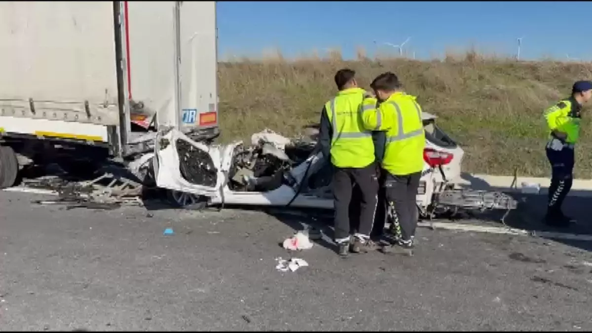 Silivri’de meydana gelen trafik kazasında bir kişi hayatını kaybetti.