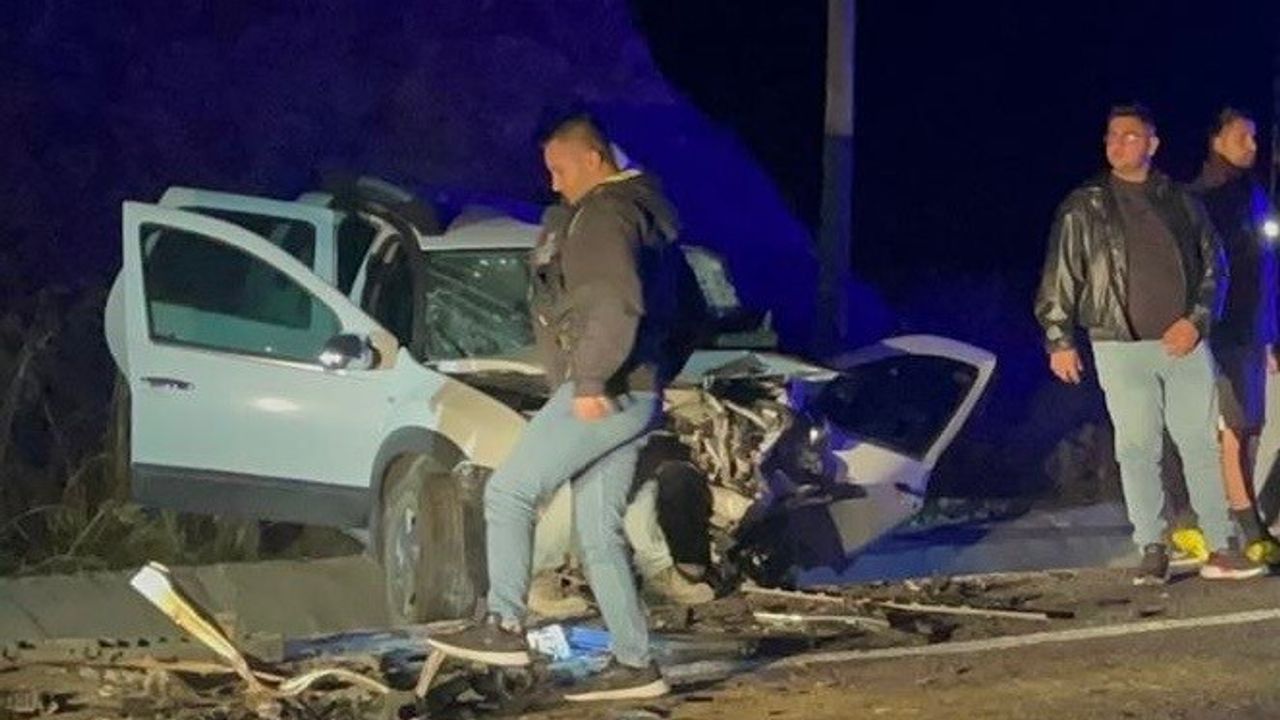 Manisa'da dehşet verici bir kaza meydana geldi! Araç alev aldı, çift hayatını kaybetti.