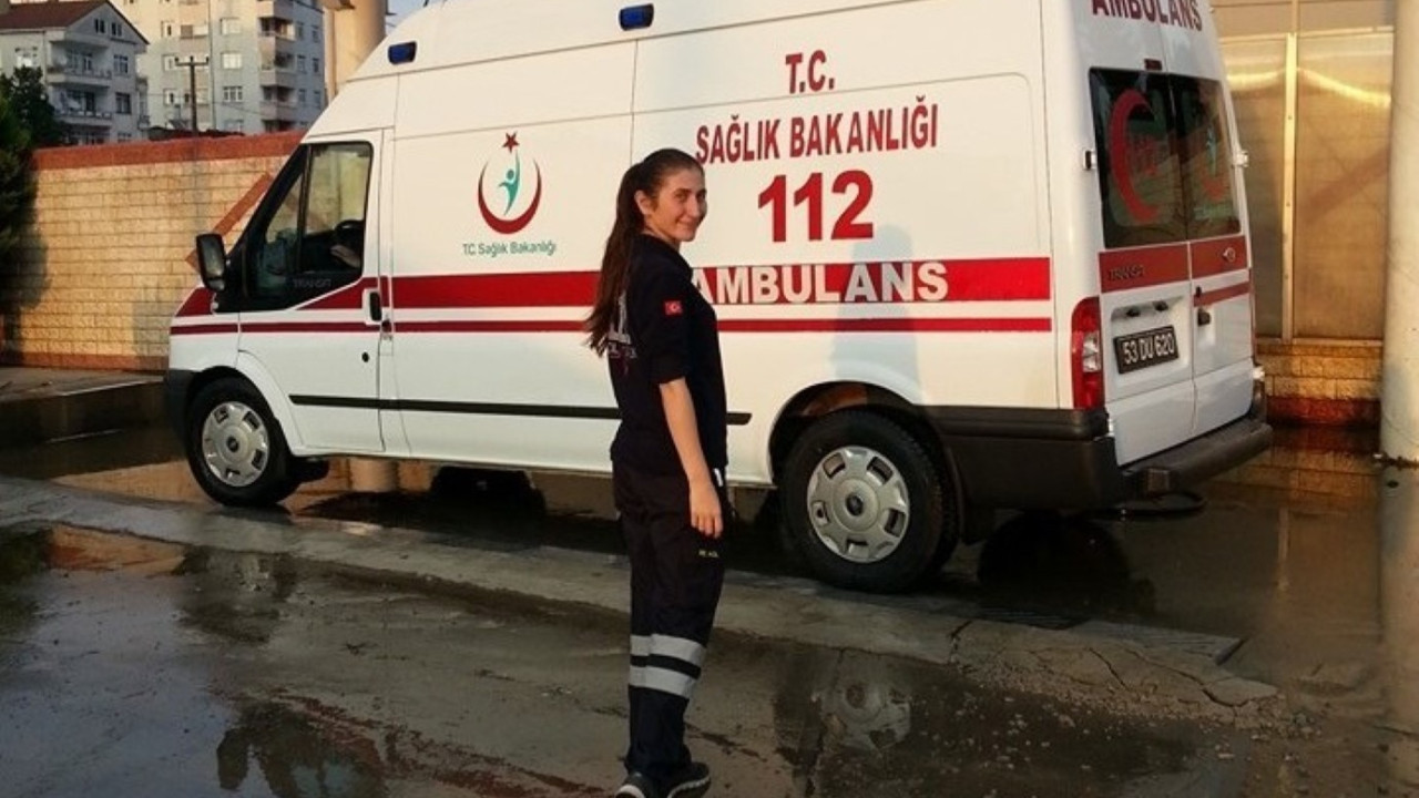 Paramedik Nazmiye görev sonrası kötü bir kaza geçirdi ve hayatını kaybetti.