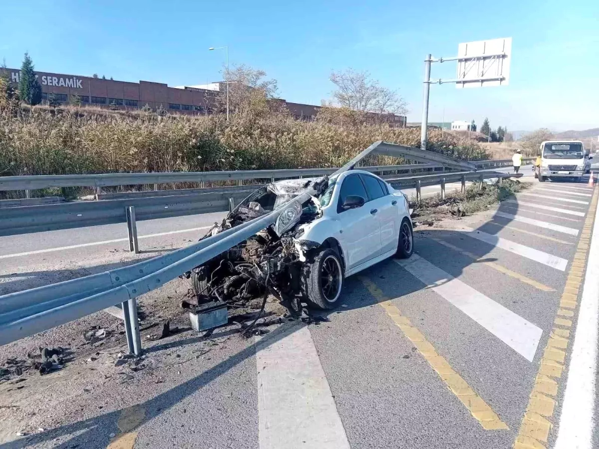 Bilecik'te Trafik Kazası: 6 Kişi Yaralandı.