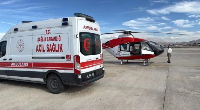 Kaza sonucu yaralanan kişi, Van'a ambulans helikopter ile sevk edildi.