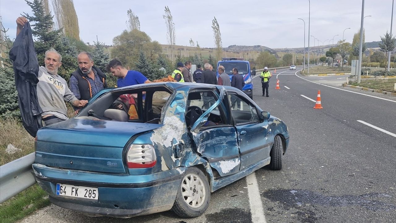 Uşak'ta trafik kazasında bir kişi yaralandı.