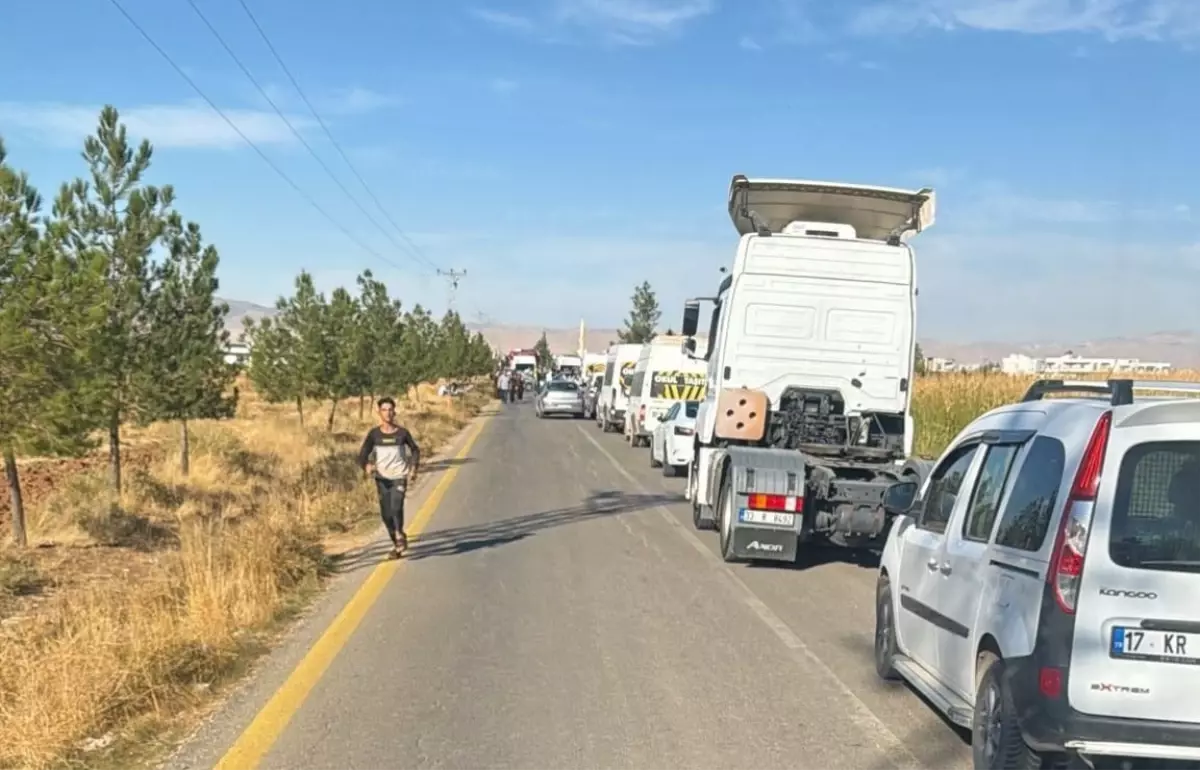 Kızıltepe'de Trafik Olayı: 6 Kişi Yaralandı.