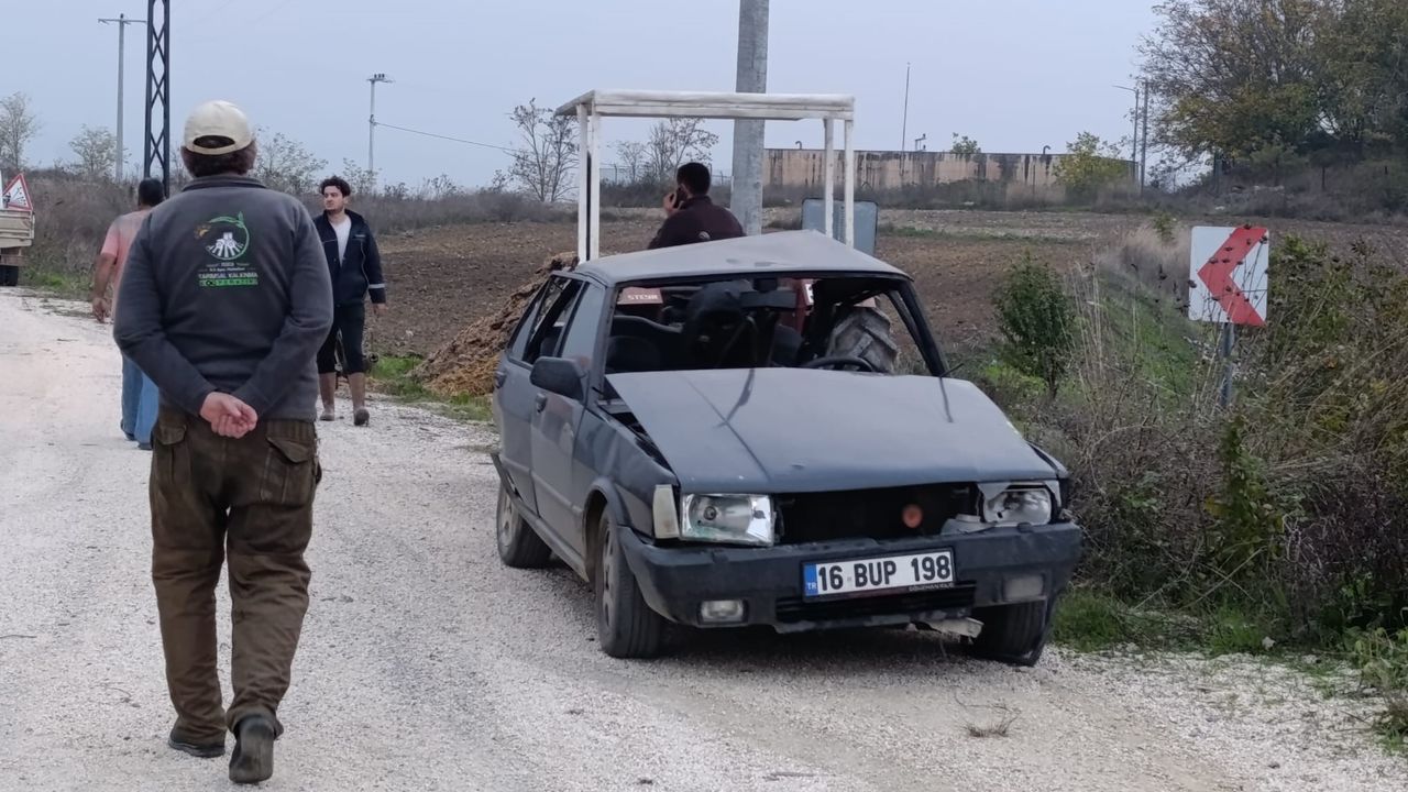 Bursa'da kaza: Bir kişi hayatını kaybetti, 2 kişi yaralandı.