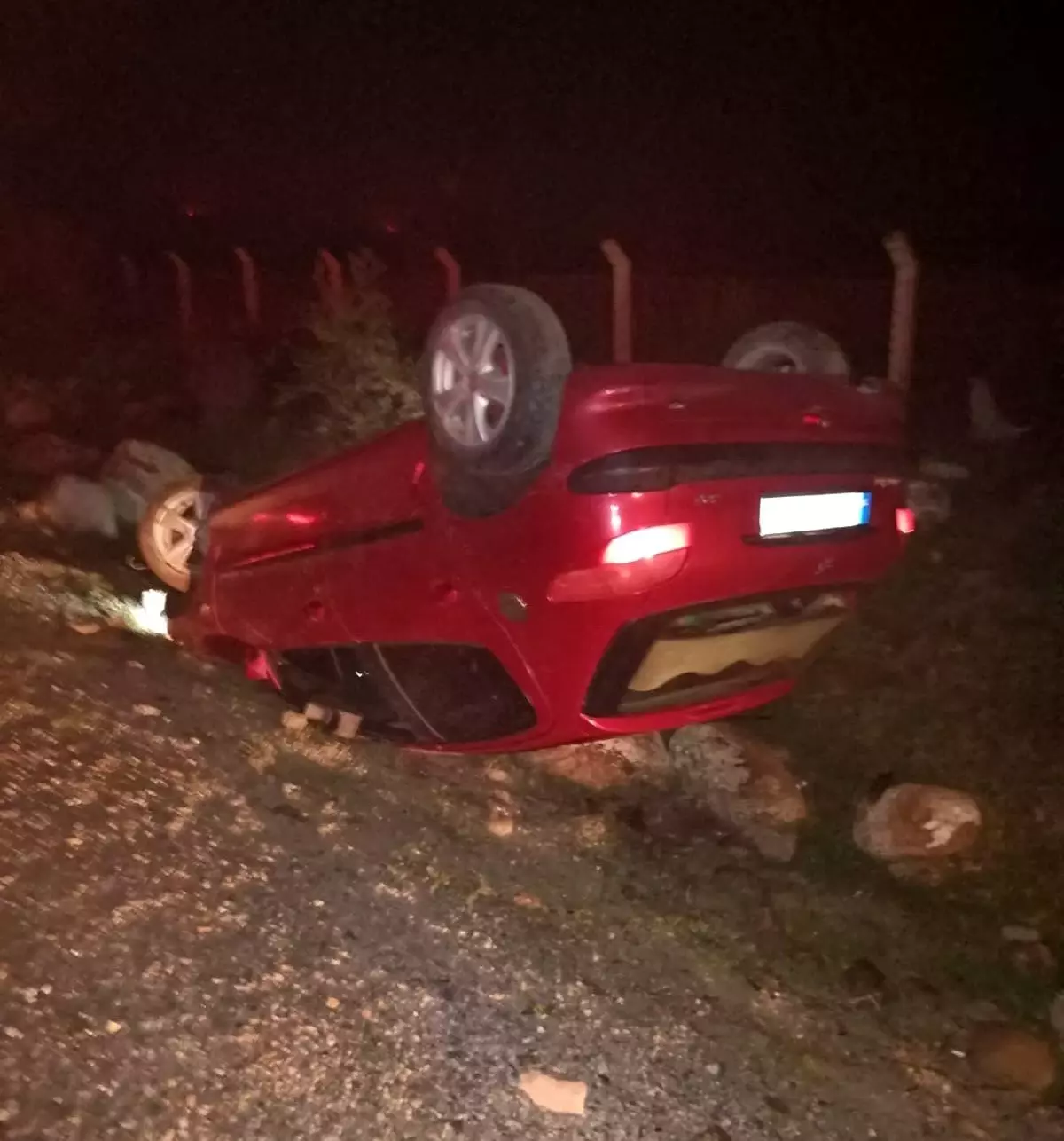 Çanakkale'de Kaza: Şoför Yaşamını Yitirdi