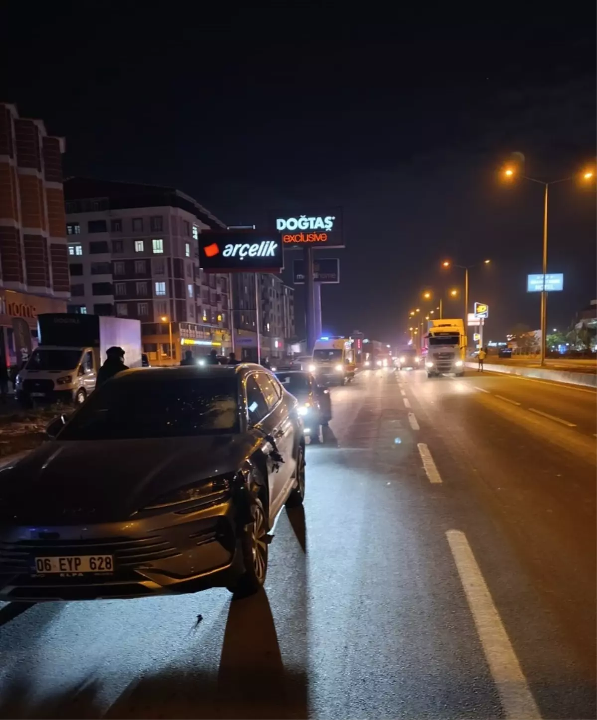 Ağrı'da Trafik Kazasında Bir Kadın Hayatını Kaybetti.