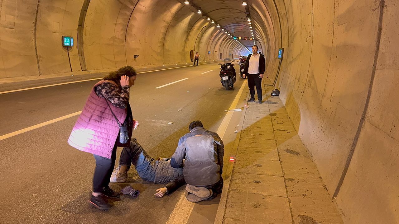 Alaplı Tüneli'nde Motosiklet Kaza Sonucu 1 Kişi Yaralandı.
