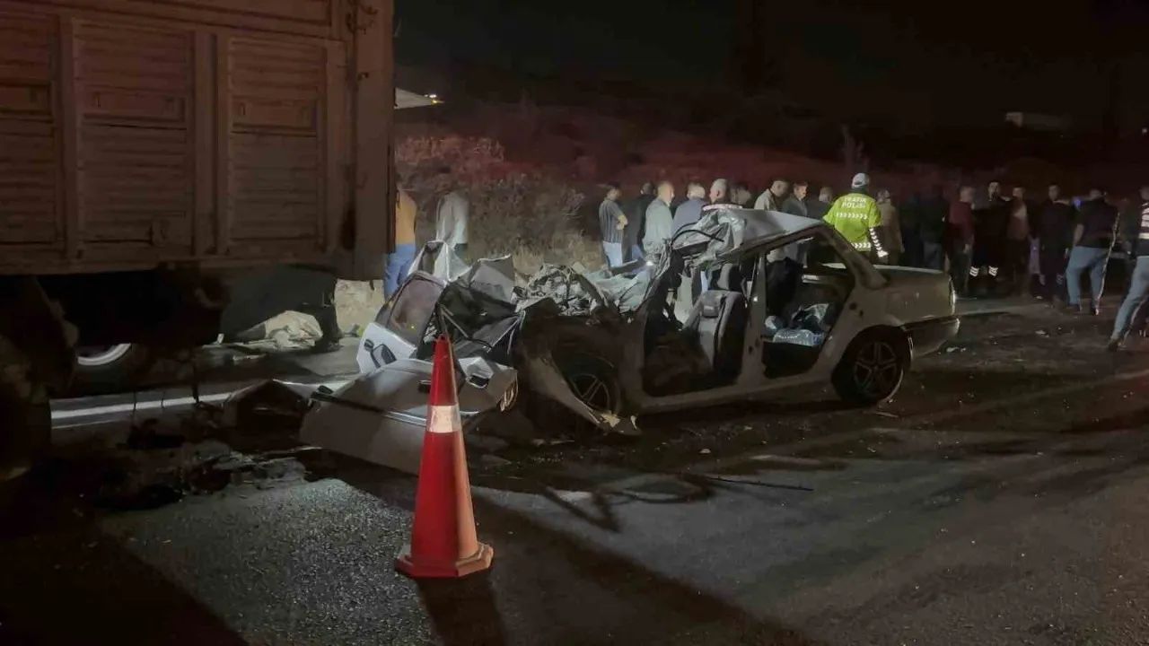 Gaziantep'te dramatik bir kaza: Bir aileden 3 kişi yaşamını yitirdi.