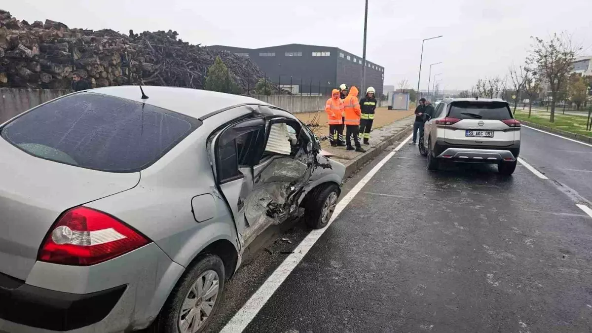 Kapaklı'da Trafik Kazası: Bir Kişi Yaralandı