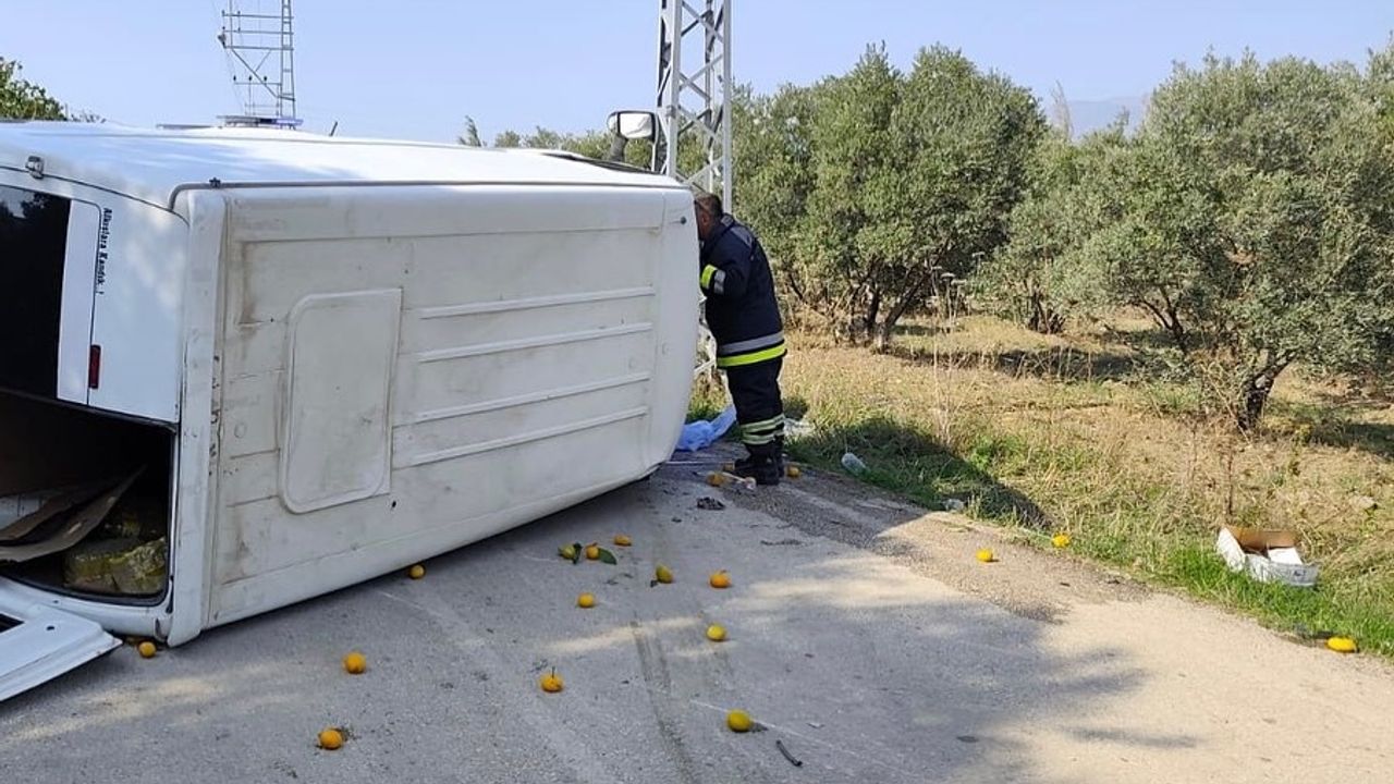 Defne'de kaza meydana geldi: 2 yaralı var.