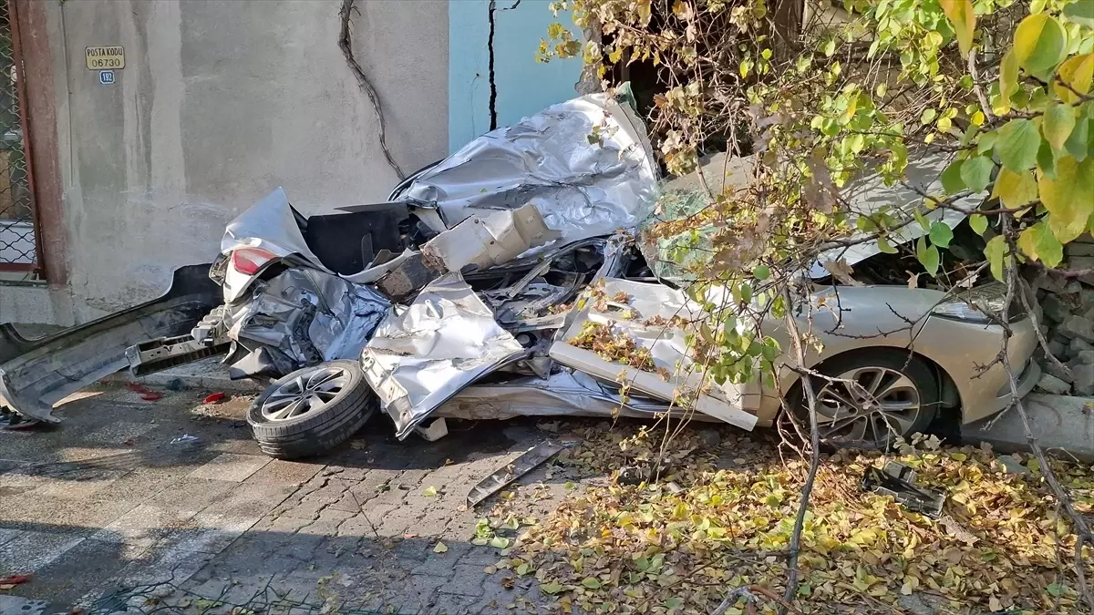 Beypazarı'nda Ardışık Trafik Kazası