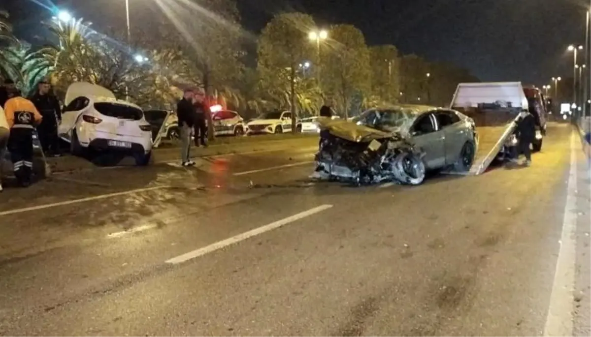 Kartal'da Kaza: 5 Kişi Yaralandı