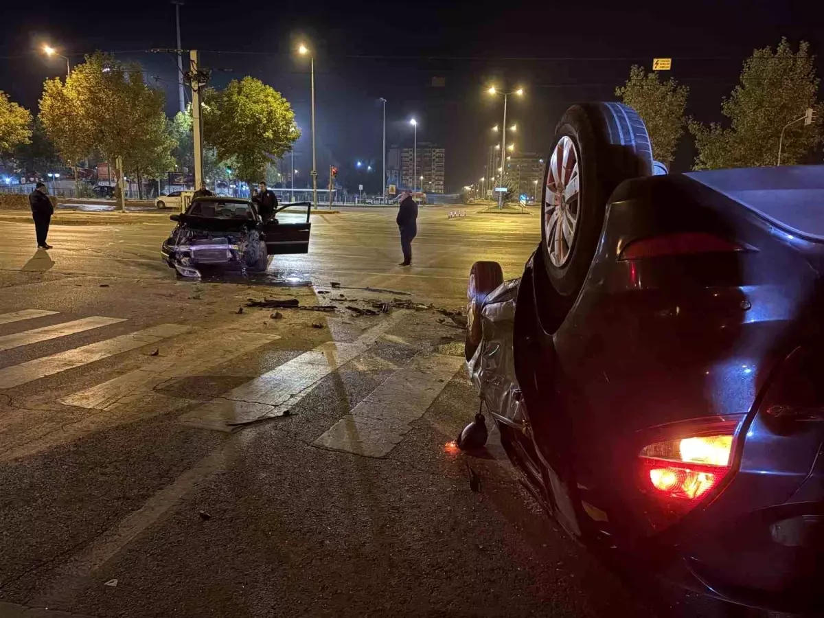 Kayseri'de Kaza Sonucu 2 Kişi Yaralandı