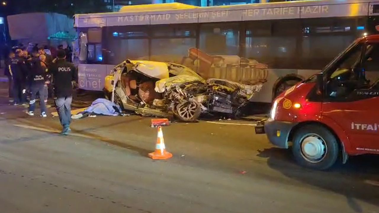 Malatya'da zincirleme kaza: 2 kişi hayatını kaybetti, 3 kişi yaralandı