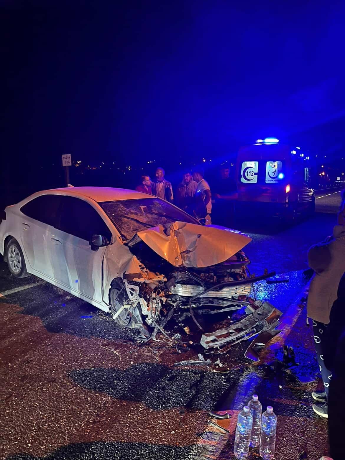 Muğla'da kaza meydana geldi: 3 kişi yaralandı, 1'i ağır durumda.