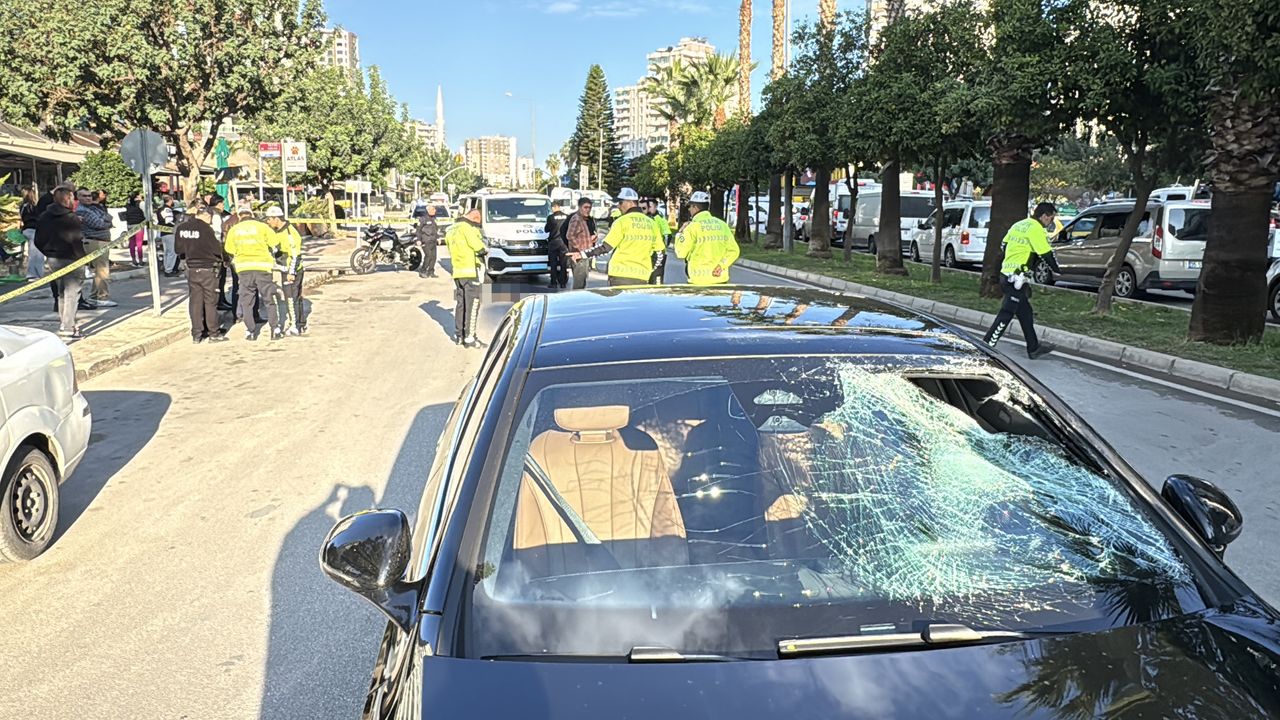 Adana'da araç ile bisikletin kaza yapması sonucu çocuk hayatını kaybetti.