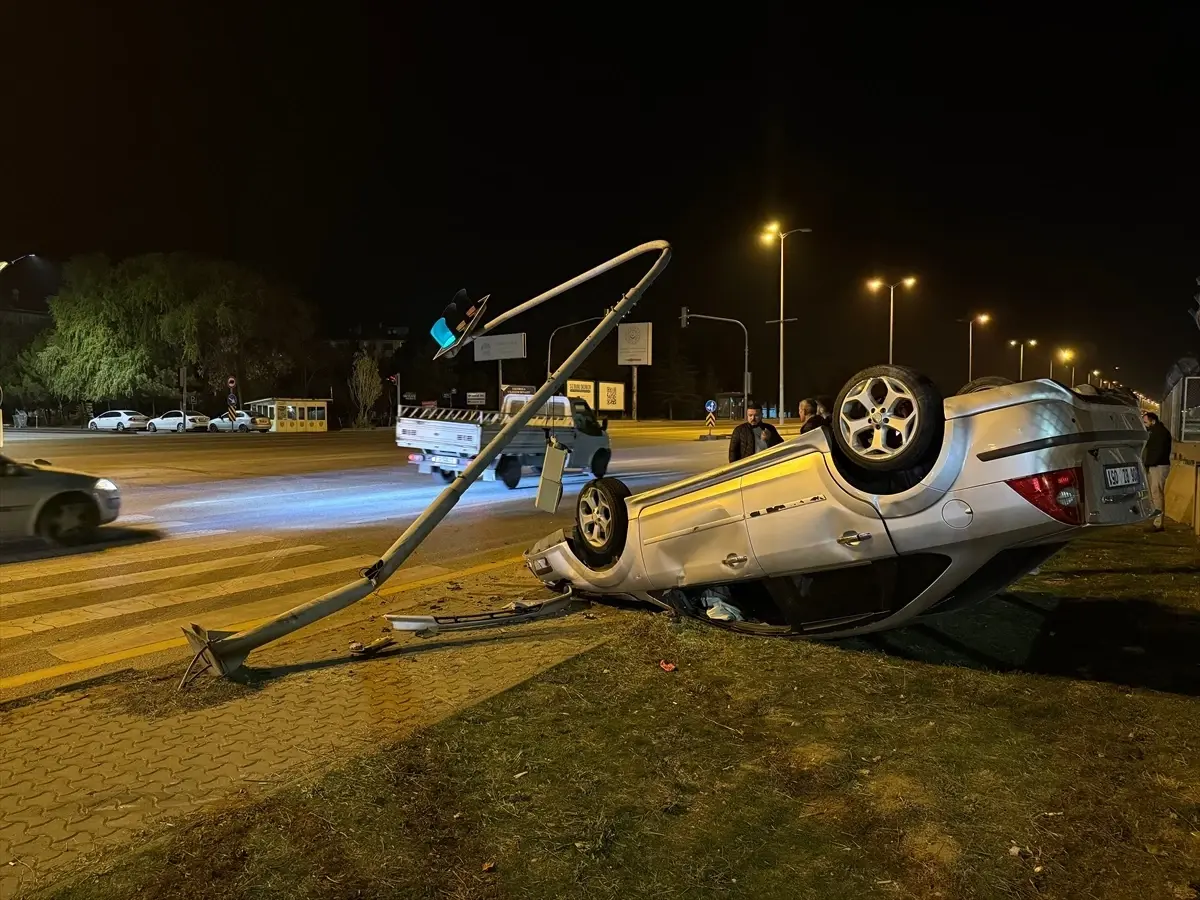 Çubuk'ta meydana gelen trafik kazasında bir kişi yaralandı.