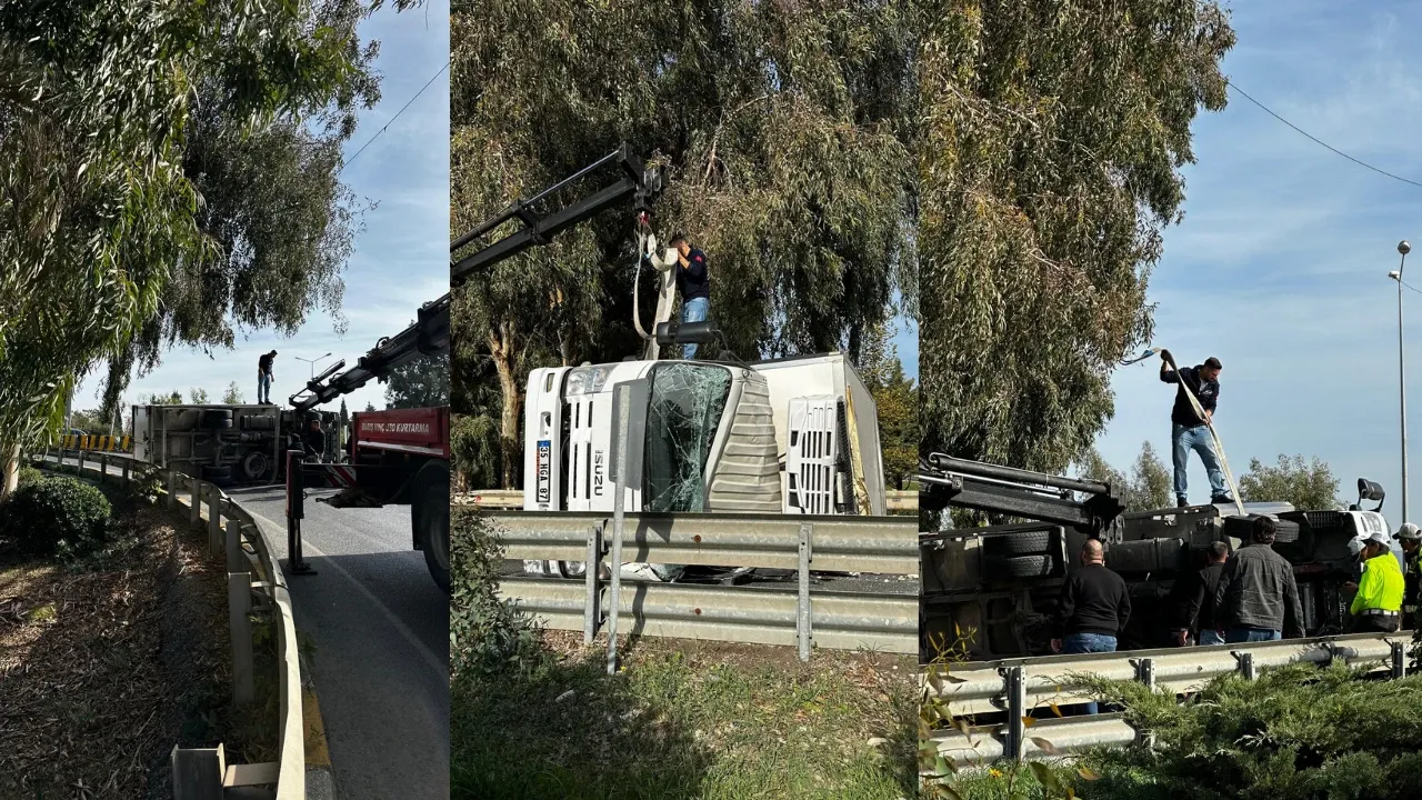 Havalimanı Kavşağı, trafik kazası nedeniyle kapandı.