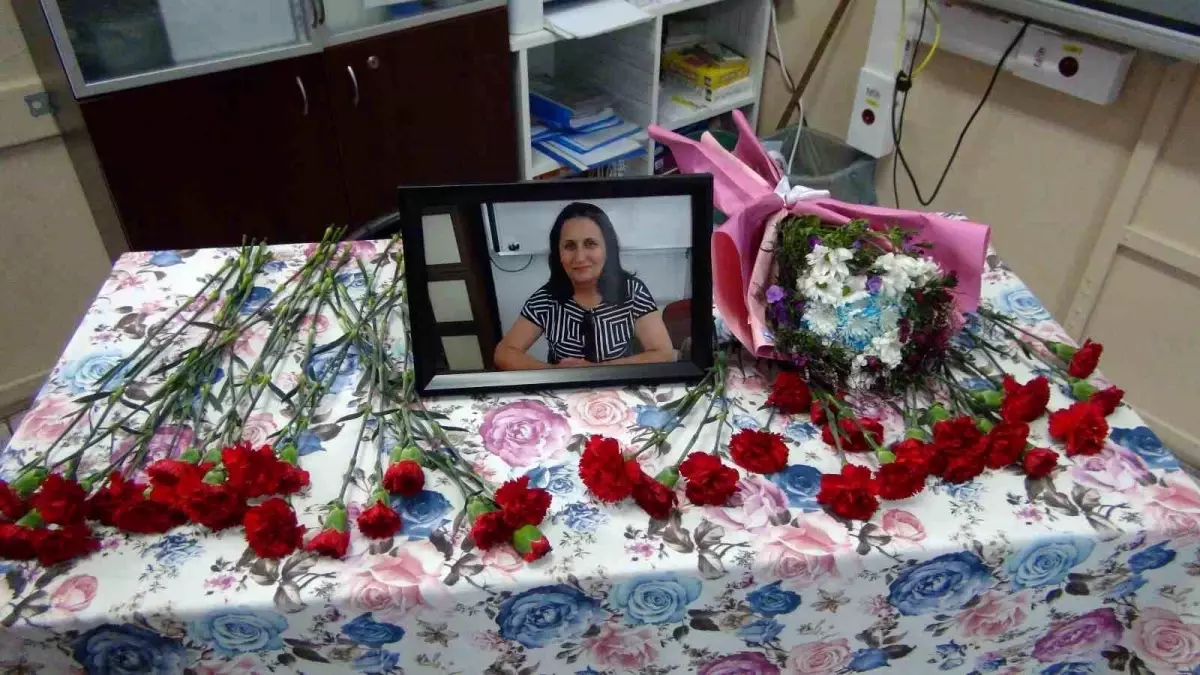 Öğretmenler Günü'nde trafik kazası sonucu Gülşen Tınas vefat etti.