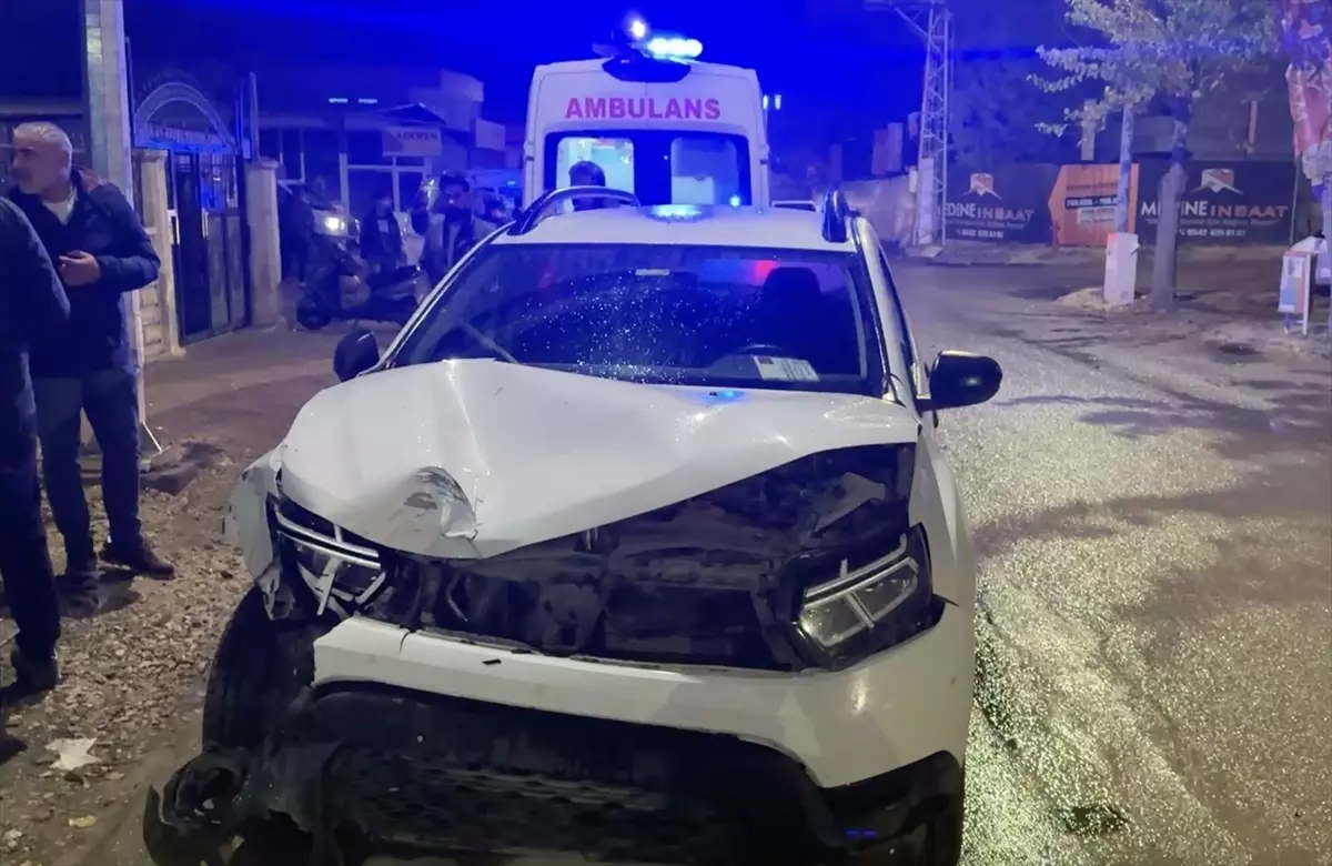 Adıyaman'da Trafik Olayı: 3 Kişi Yaralandı