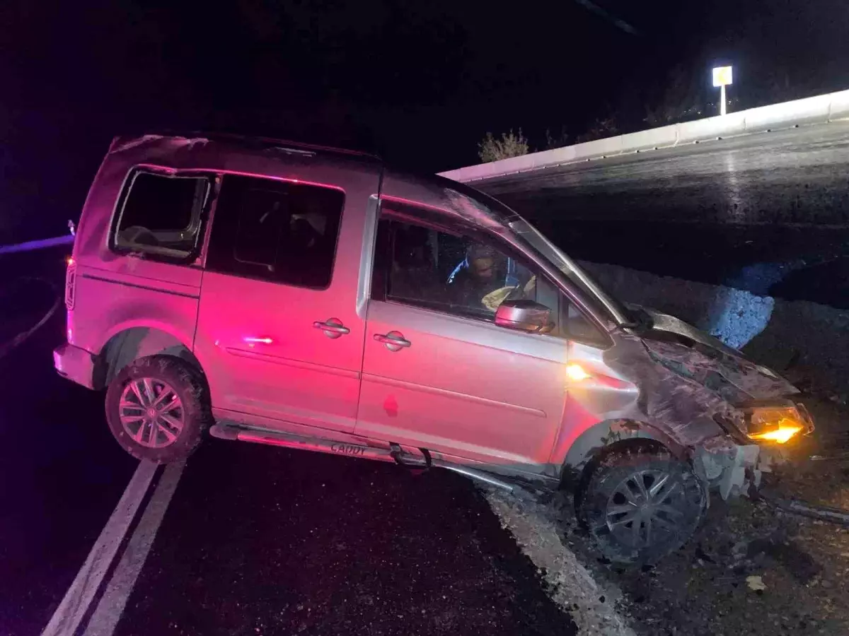 Düziçi'nde Trafik Kazasında 2 Kişi Yaralandı.
