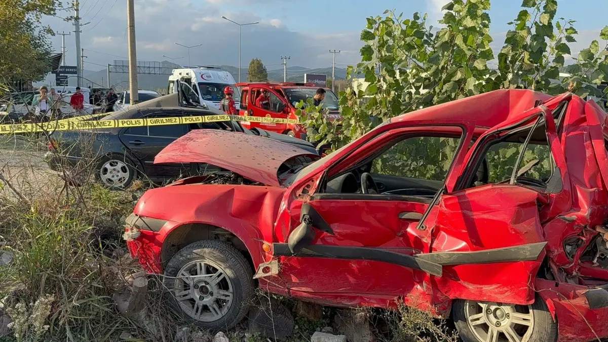 Seydikemer'de Genç Sürücünün Hayatını Kaybettiği Trafik Kazası