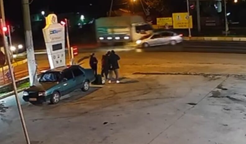Aydın'da trafik kazası sonucu 1 kişi hayatını kaybetti, 2 kişi yaralandı.