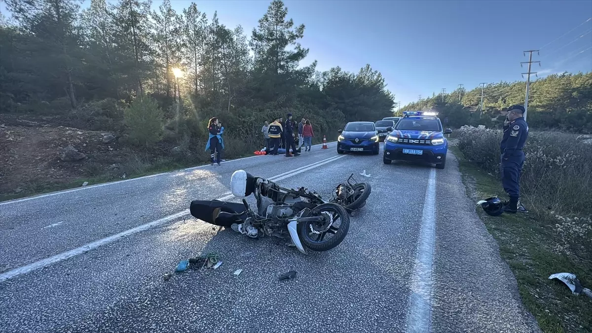 Bodrum'da meydana gelen iki trafik kazasında 4 kişi yaralandı.