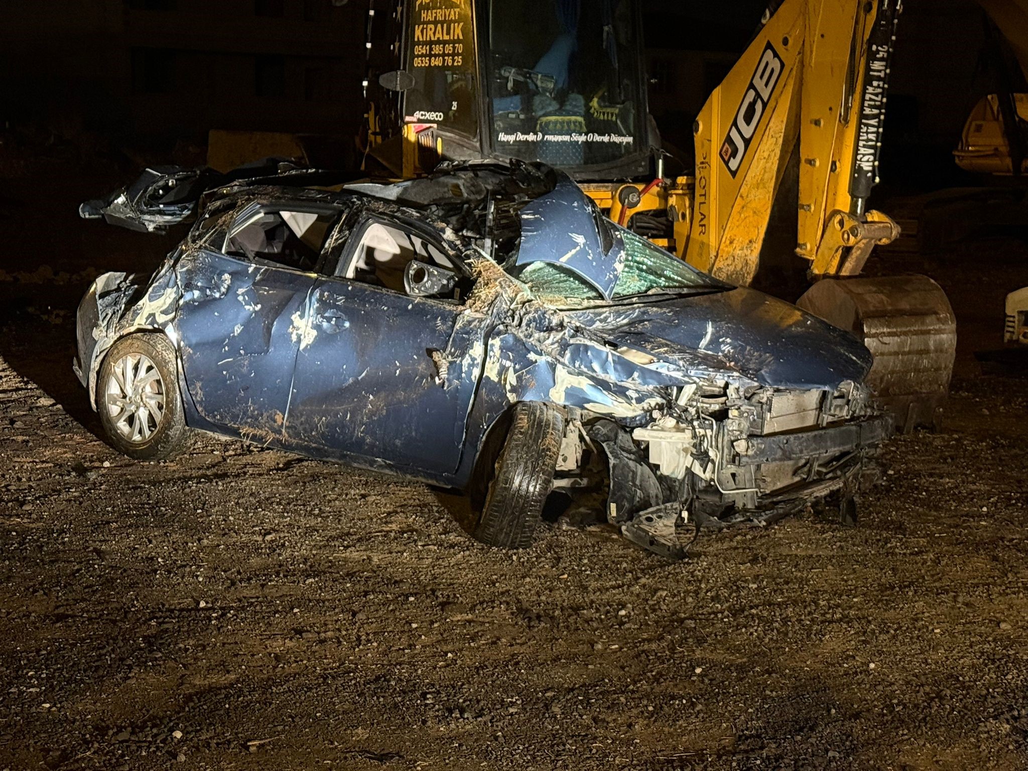 Erzurum'da kaza meydana geldi: 3 kişi yaralandı