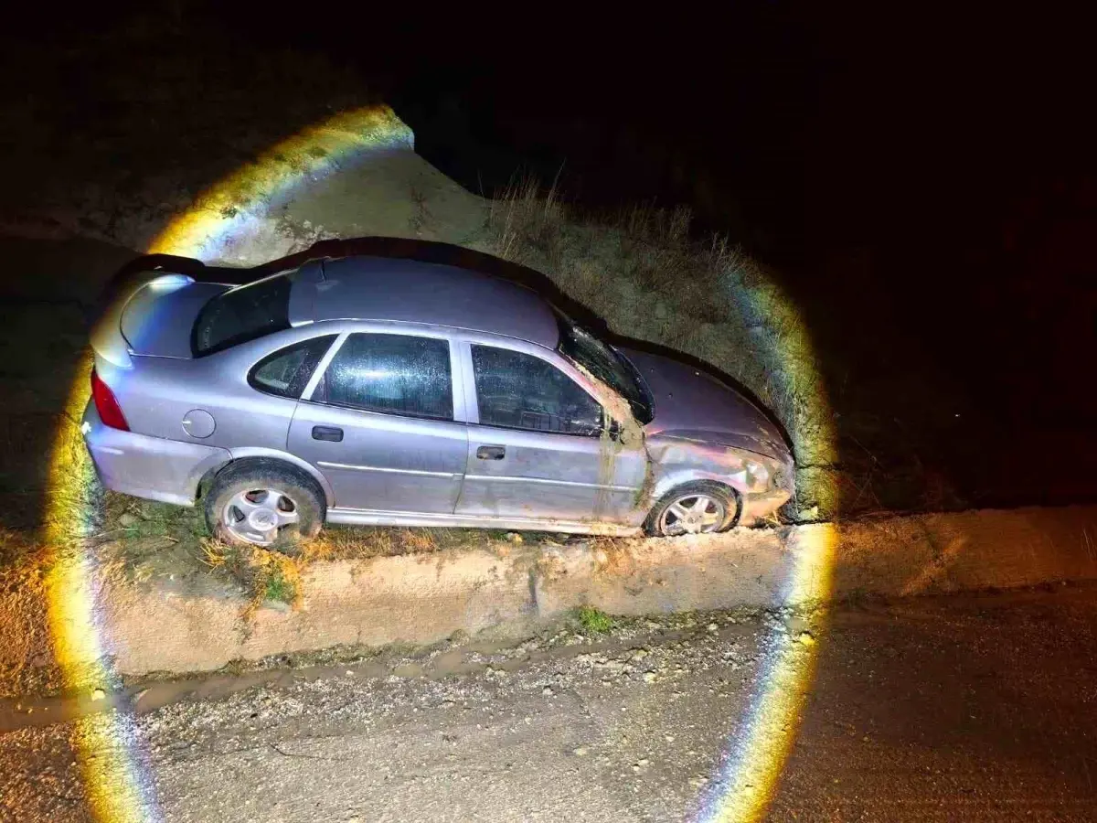 Bilecik'te trafik kazası sonucu 2 kişi yaralandı.