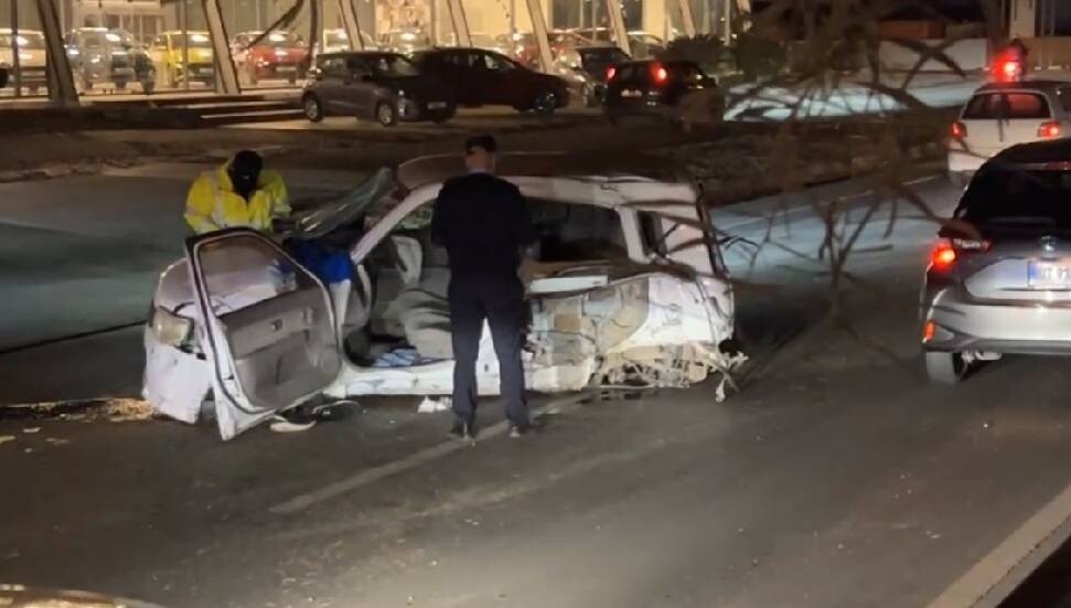 Kaza sonucu 2 kişi Değirmenlik-Haspolat yolu üzerinde yaralandı.