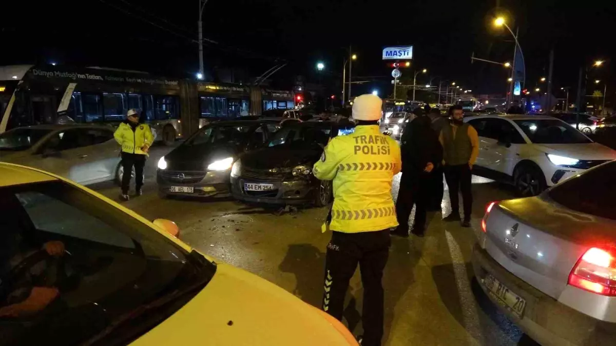 Malatya'da Kaza: 2 Yaralı