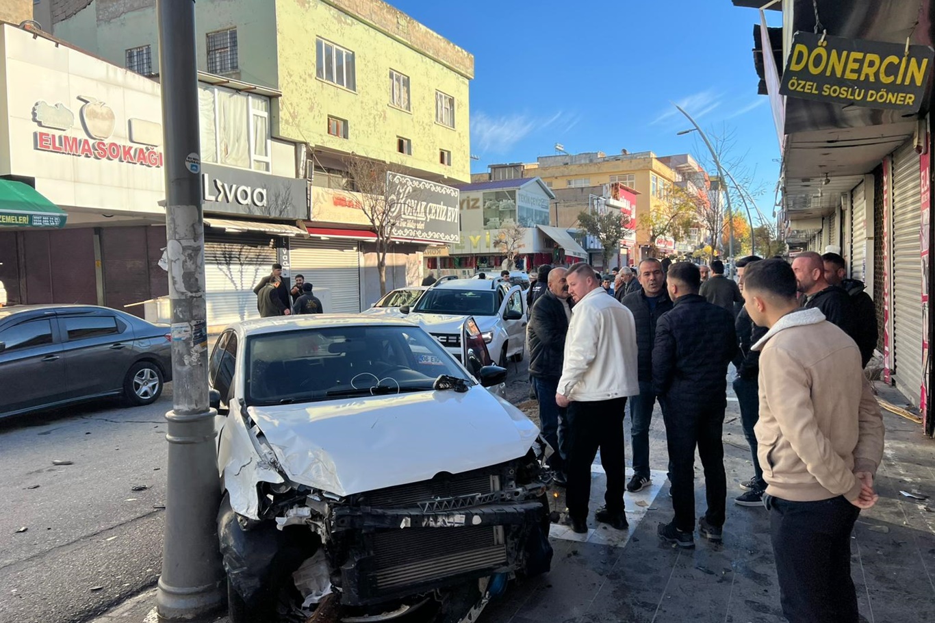 Batman'da iki aracın çarpıştığı trafik olayı