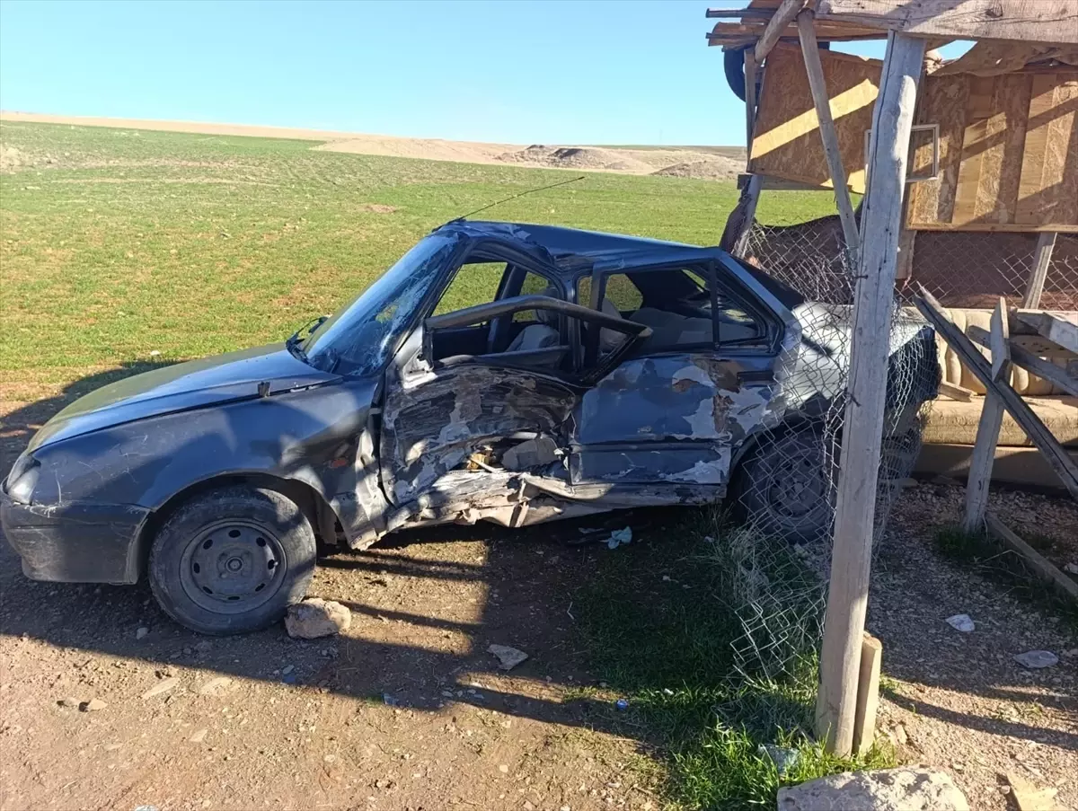 Eğil'de Kaza: 4 Kişi Yaralandı