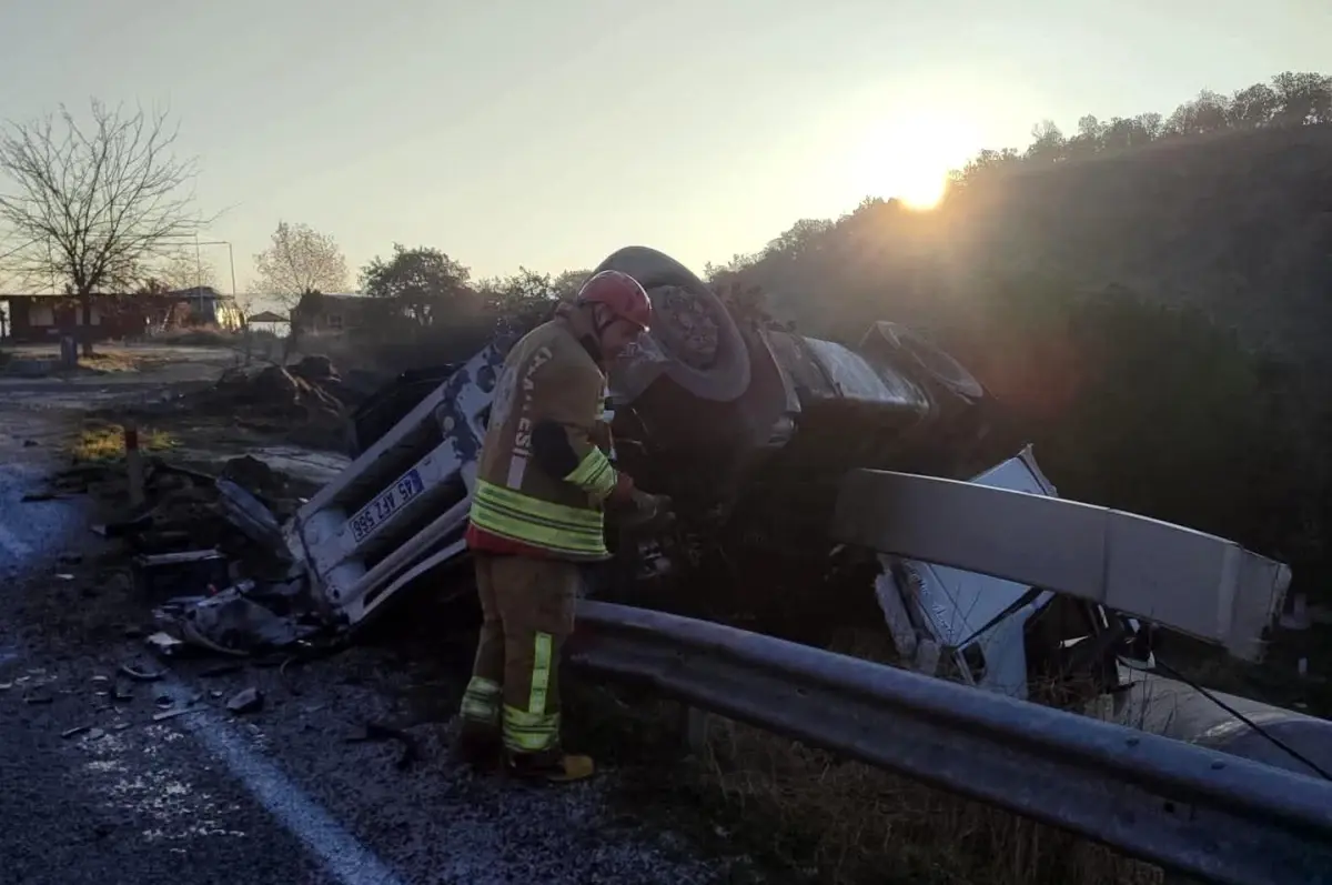 Manisa'da Tek Aracın Karıştığı Kaza: 1 Kişi Yaralandı