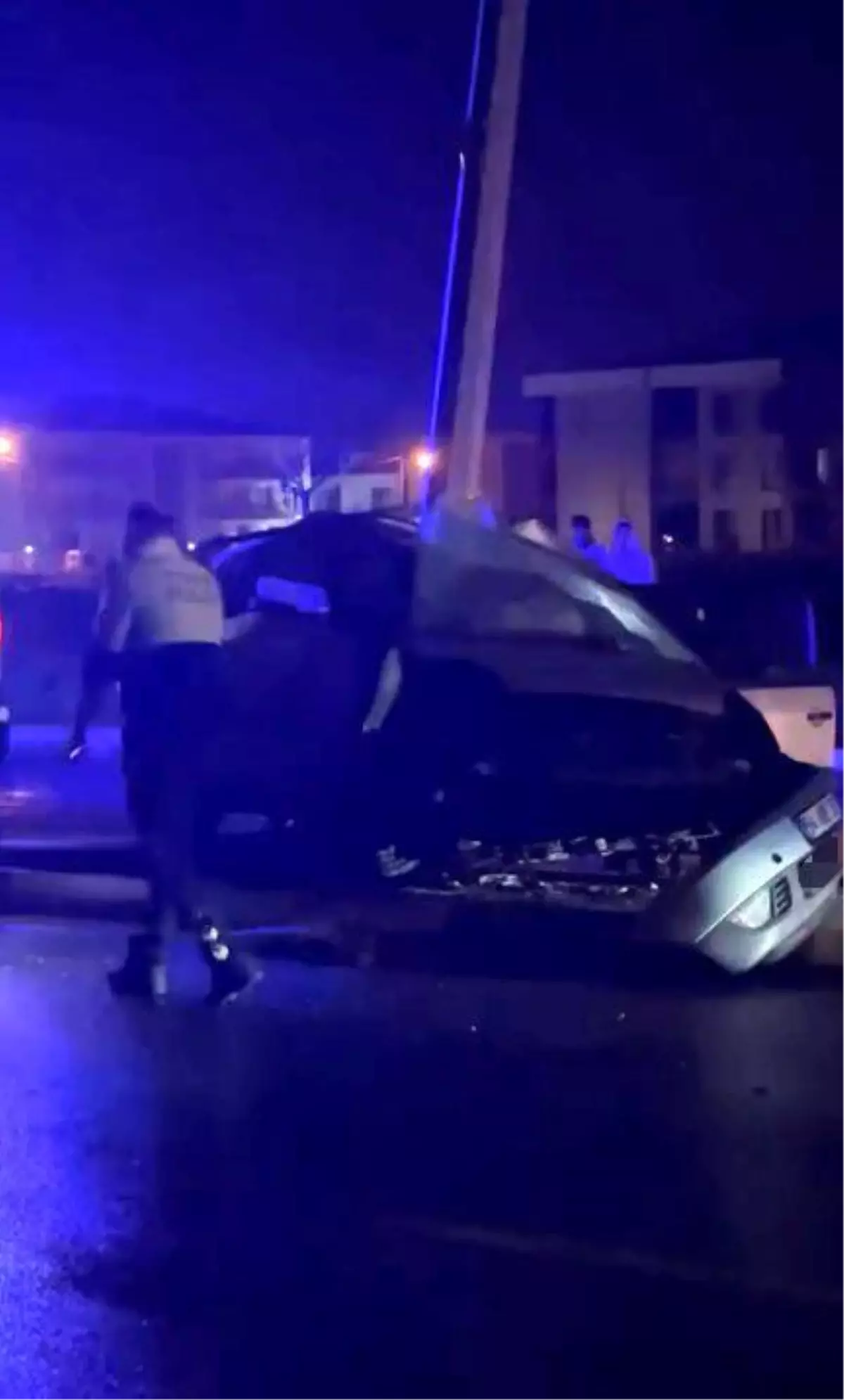 Sakarya'da kaza sonucu 23 yaşındaki genç can verdi.