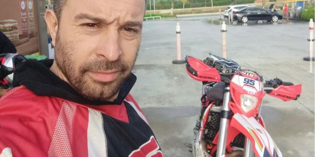 Trafik kazasında hayatını kaybeden şampiyon motosikletçi Özgür Çapacı.