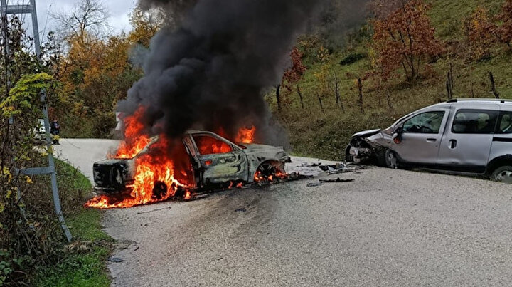 Çatalzeytin'de çarpışma: İki kişi hastaneye sevk edildi
