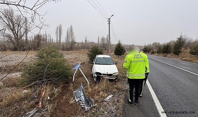 Kar yağışı nedeniyle trafik kazası yaşandı.