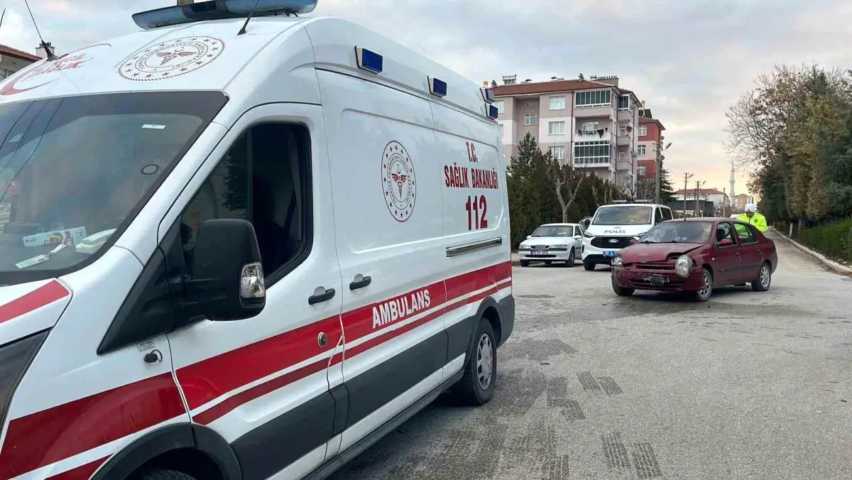 Karaman'da Kaza: 3 Kişi Yaralandı