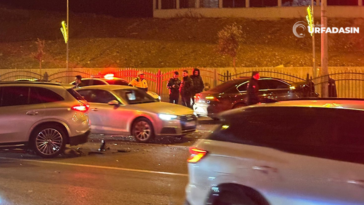 Şanlıurfa'da GAP Bulvarında Kaza Oluştu.