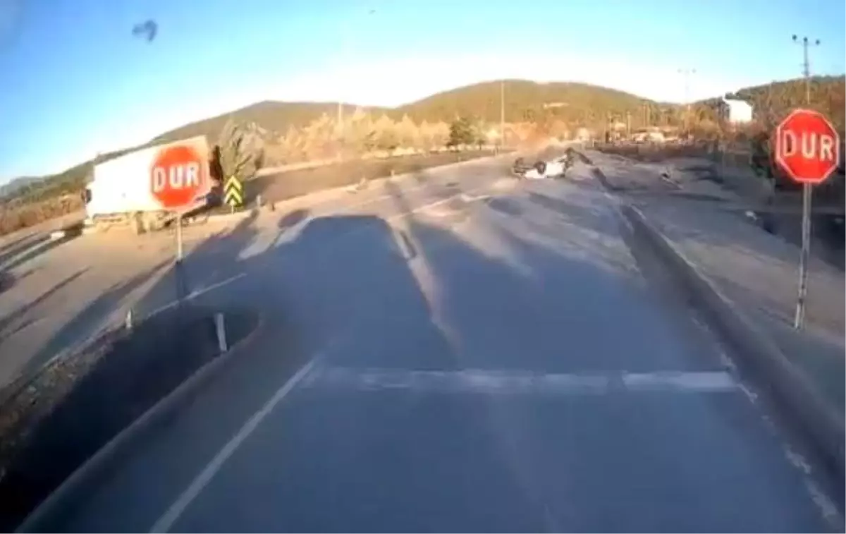 Burdur'da trafik kazasında 1 kişi yaralandı.